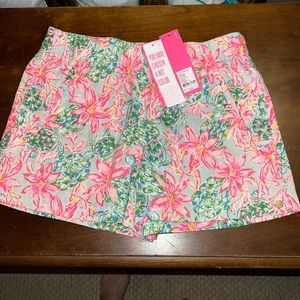 NWT Lilly Pulitzer Linen Shorts Size Small